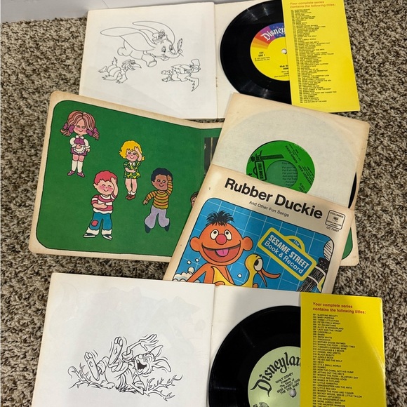 Vintage Kids Read Along Books Vinyl Record Lot - Picture 5 of 6